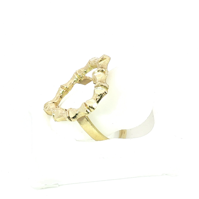 10K Bamboo Heart Ring in Yellow Gold
