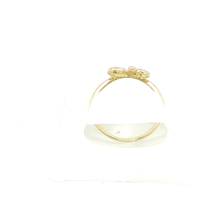 10K Crystal Clover Ring in Yellow Gold