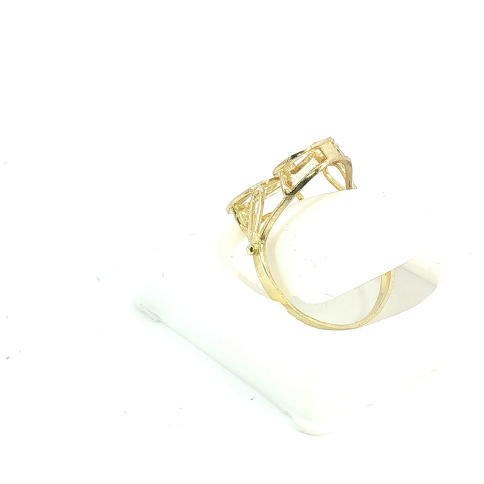 10K Gold initial "C" Ring