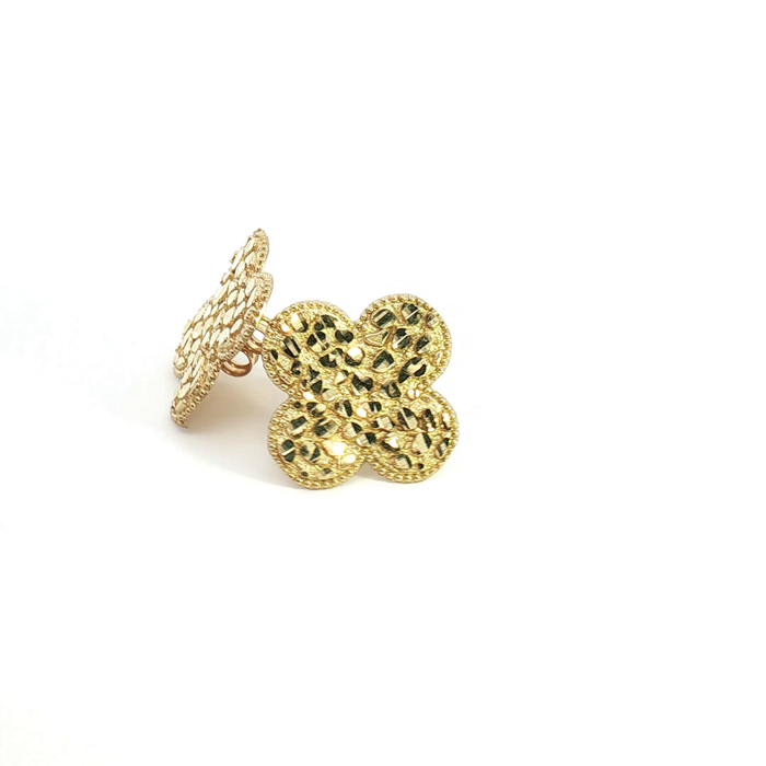 10K Nugget Clover Stud Earrings in Yellow Gold