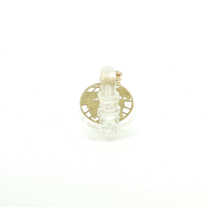 10k Yellow Gold Openwork World is yours Pendant