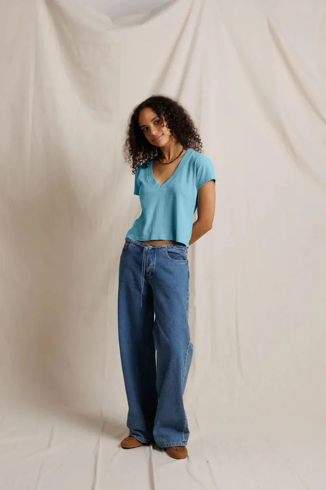 Alanis V Neck Tee