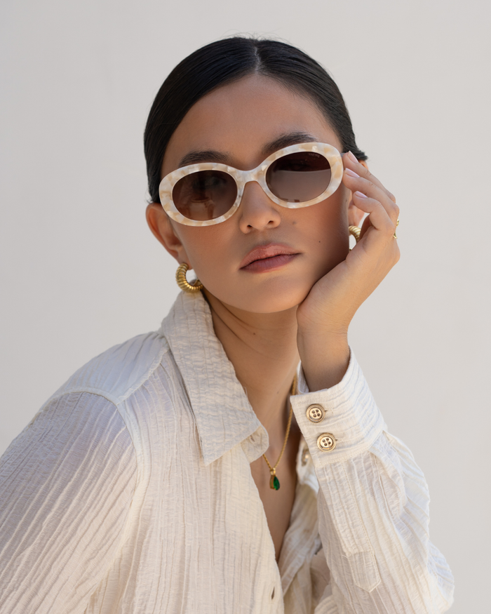 Aria Oval Sunglasses