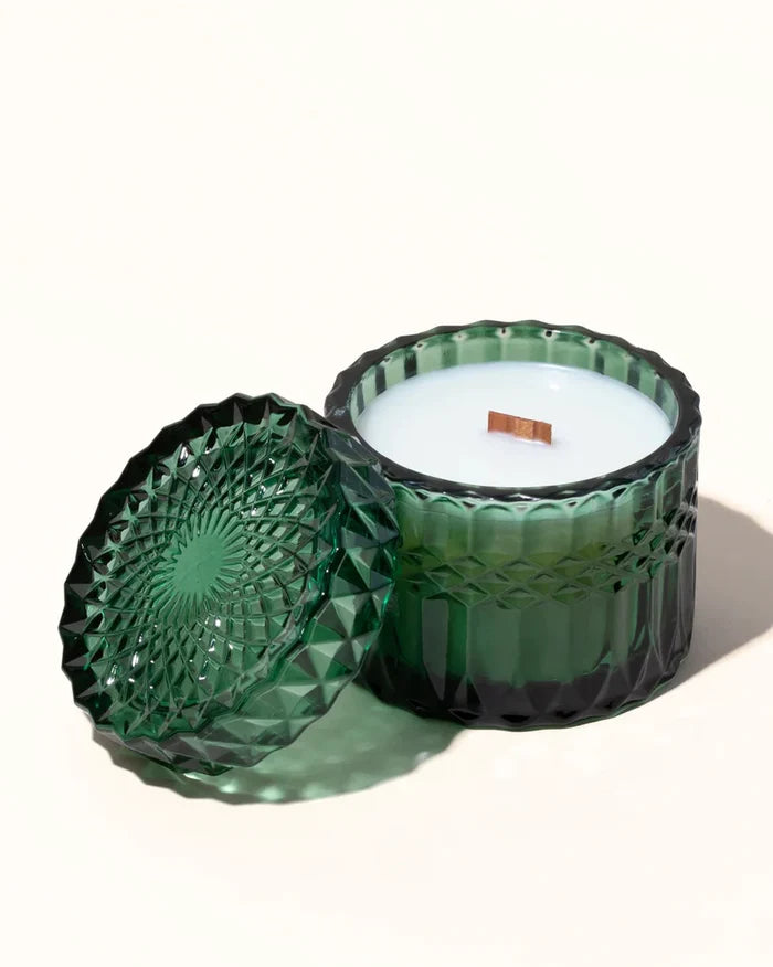 Aroma Avenue Candle - Holiday Fragrances