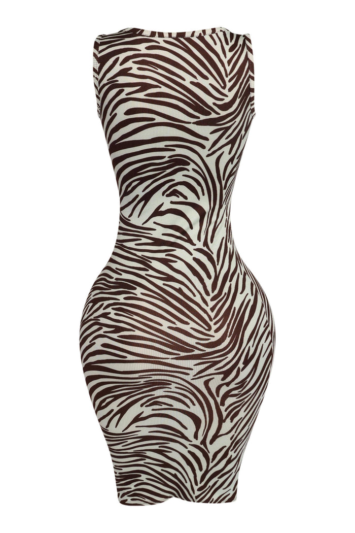Button designed sleeveless midi dress
