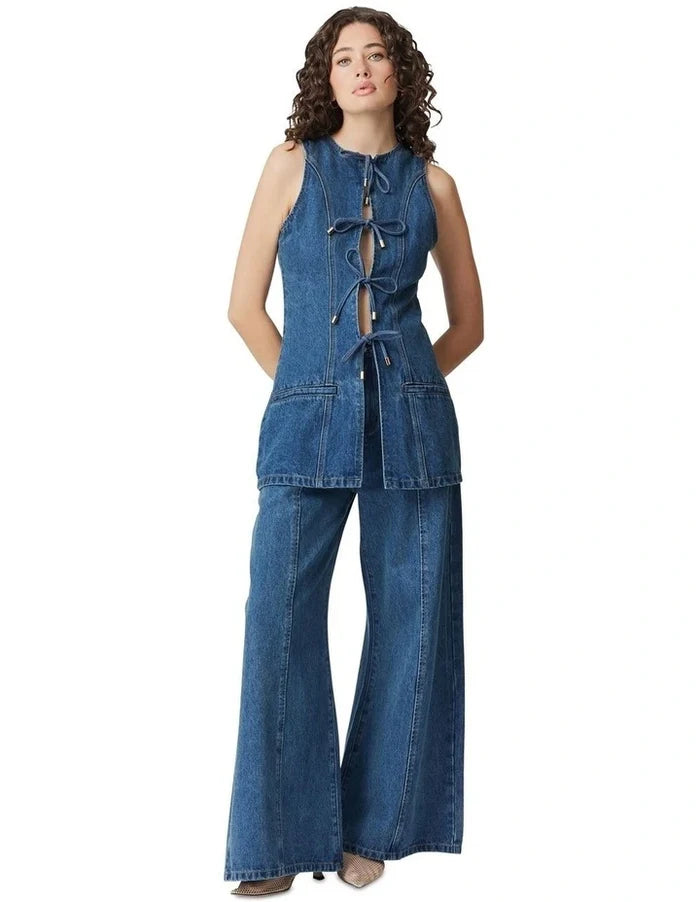 Clara Sleeveless Top