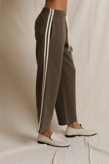 Claud Travel Sweatpants