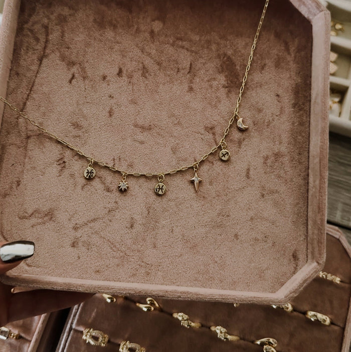 Dainty Big Three Necklace