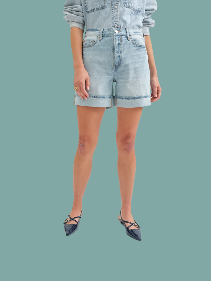 Easy Rider Mid Rise Short in Dew Drop