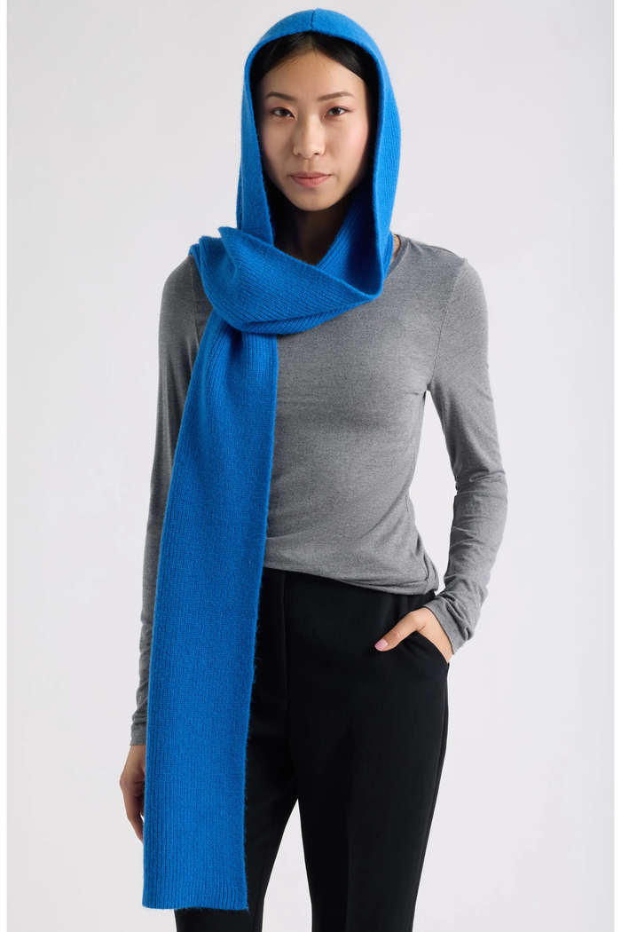 Gentle Hooded Scarf
