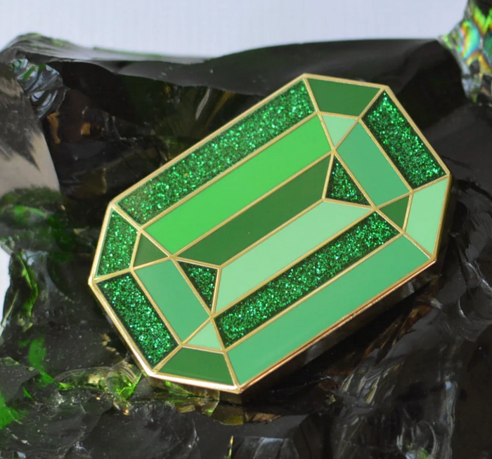 Green Diamond Needle Minder