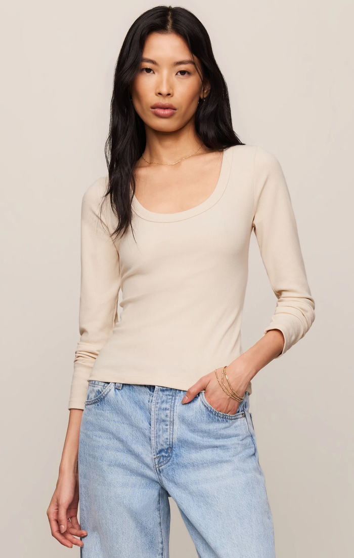 Greyson Scoop Long Sleeve Tee - Chalk