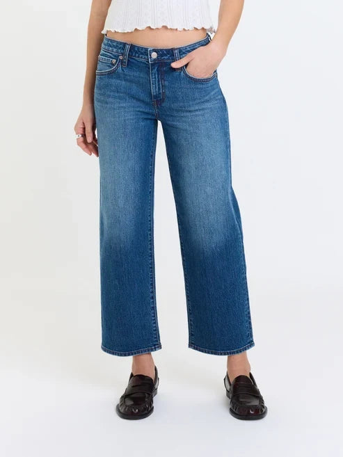 Keeper Crop Low Rise Straight