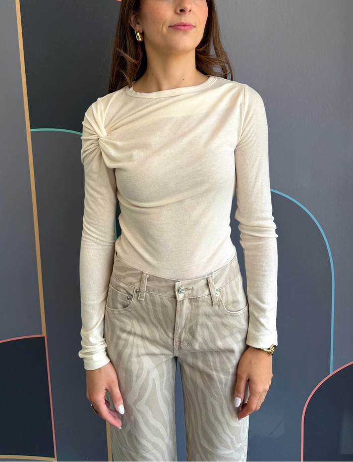 Knot Twist Tee