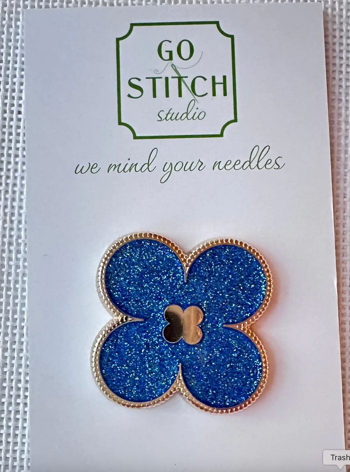 Lapis Lazuli Glitter Clover Needle Minder