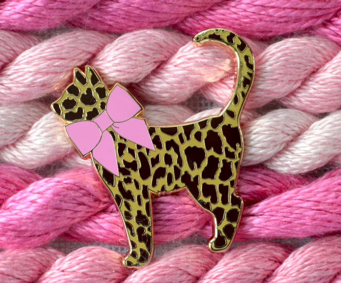 Leopard Kitty Needle Minder