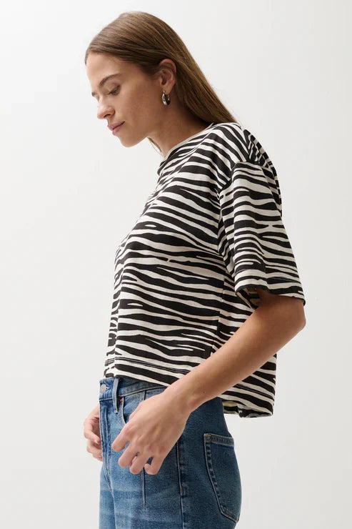 Mae Cropped Tee