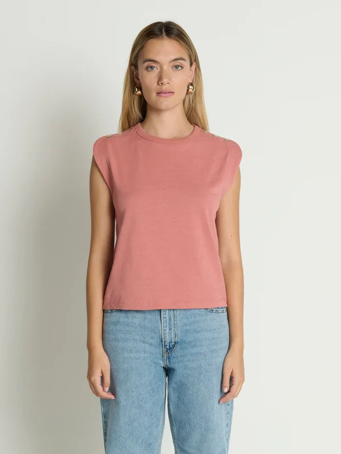 Michaela Tee