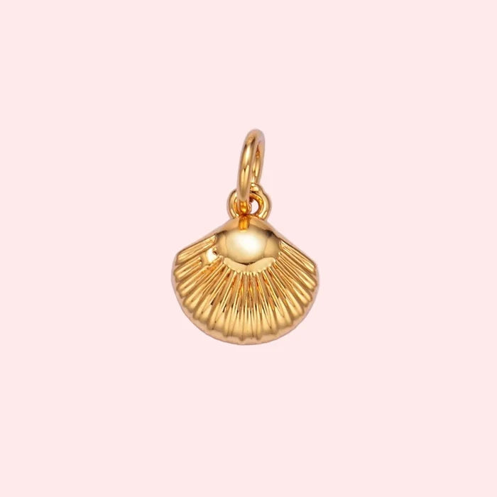 Mini Clam Shell Charm