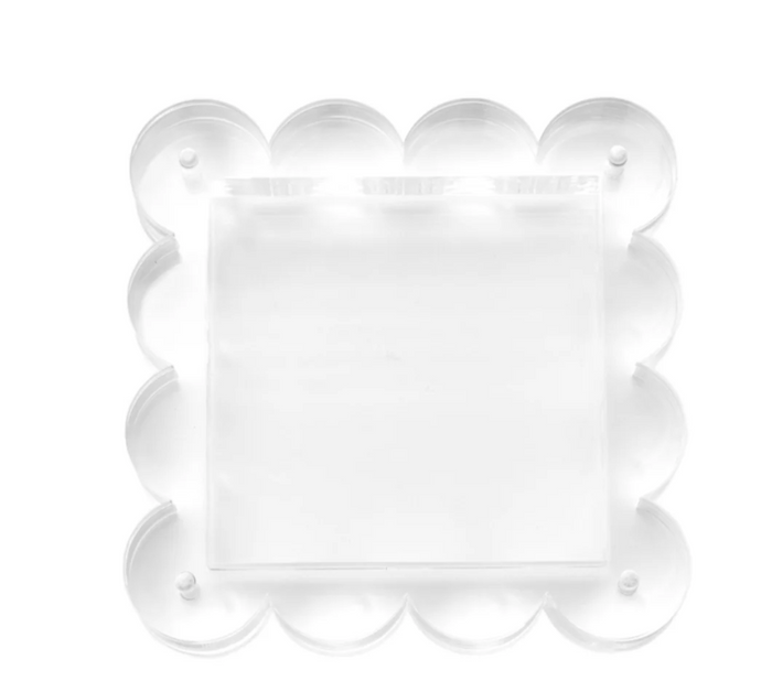 Penny Linn 4" Scallop Acrylic Frame