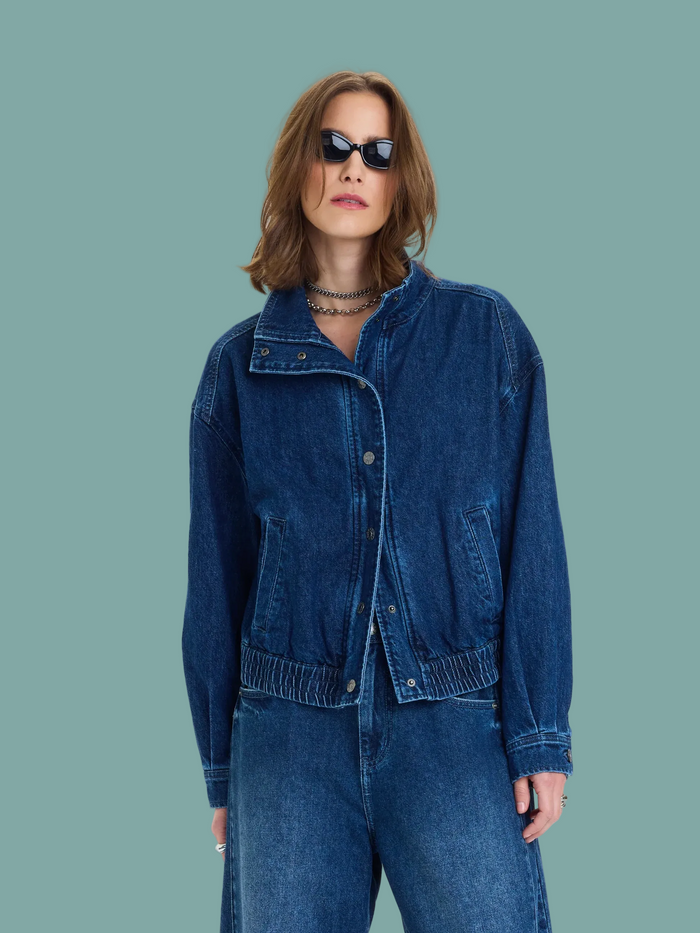 Phantom Funnel Neck Jacket