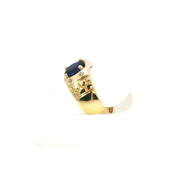 Royal Blue Gem Ring in Yellow Gold