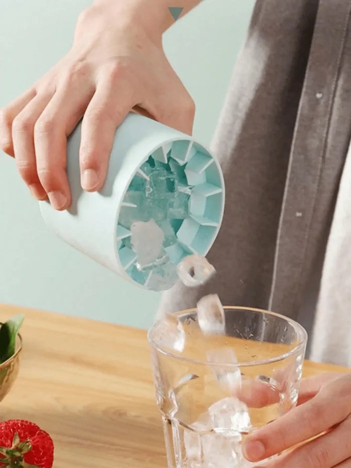 Silicone Ice Cube Tray with Lid – Easy Release Ice Maker Mold for Home & Kitchen