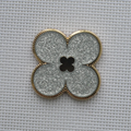 Silver Glitter Clover Needle Minder