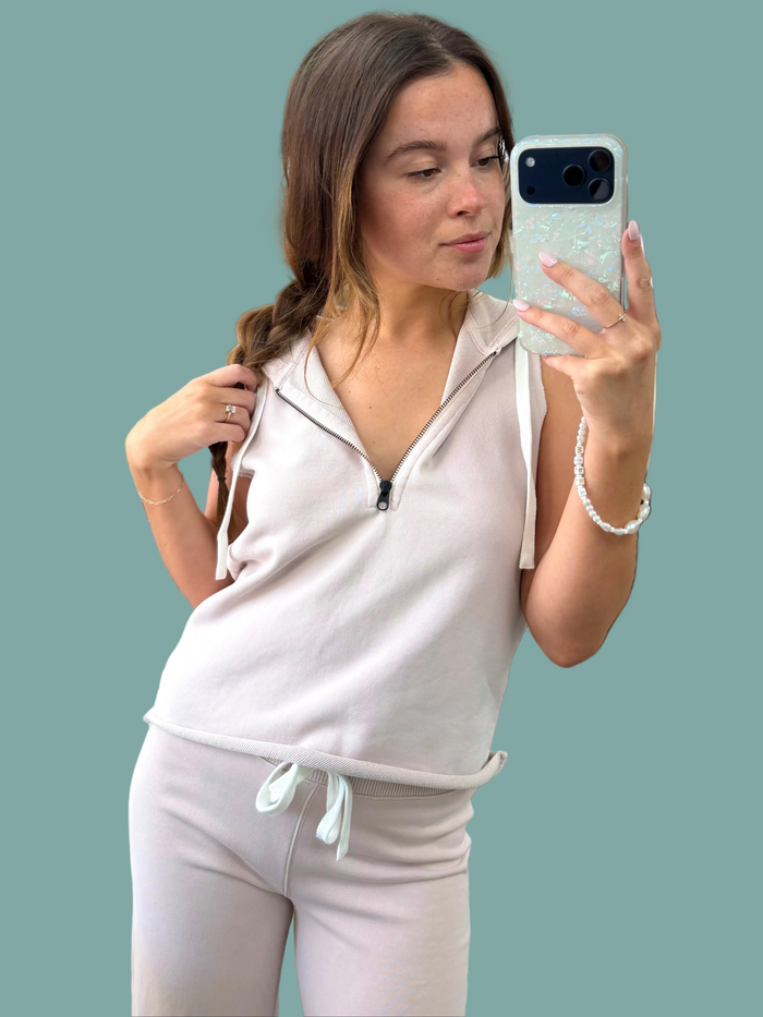 Sleeveless Half Zip Hoodie