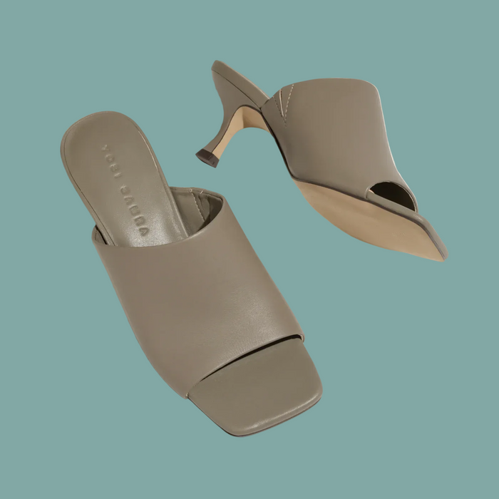Wren - Taupe Leather