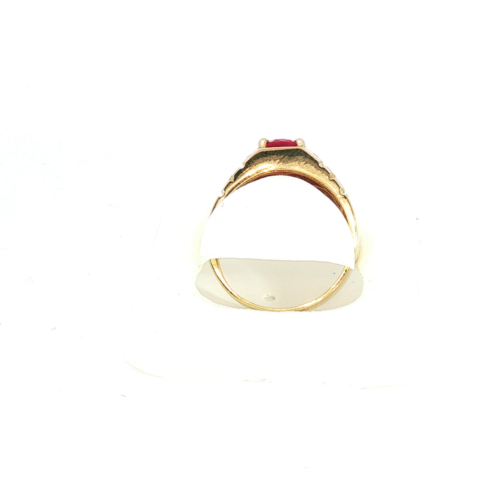 Yellow Gold Red Gem Ring
